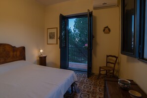 3 chambres, fer et planche à repasser, lit parapluie, Wi-Fi