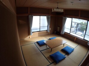 Dining - Guesthouse SORA - Hostel (Minamiizu)