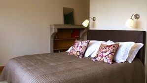 2 間睡房、熨斗/熨衫板、Wi-Fi、床單