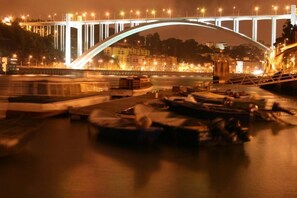 Dining - Porto: Apartment with the best view over the city of Porto and the Douro river (Porto)