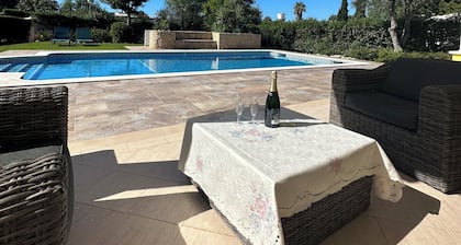 Magnifique villa 4 chambres dans l'Alto Golf