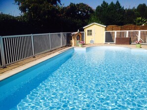 Piscine extérieure