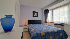 3 bedrooms, iron/ironing board, WiFi