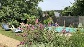 Piscine extérieure, piscine chauffée