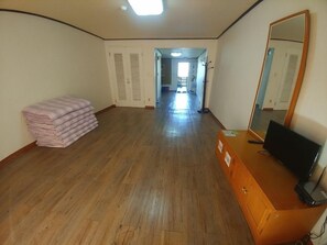 Tradisjonelt rom (25 PY, Ondol, C, D) | Wi-fi (inkludert)