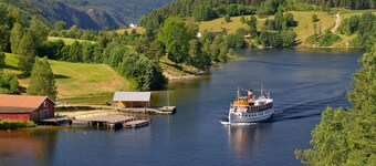 Family Farm. Green fields, forests. Child friendly.