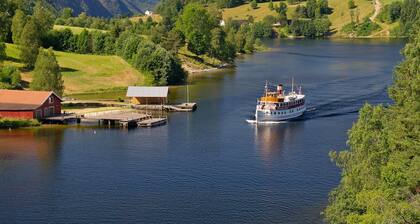 Family Farm. Green fields, forests. Child friendly.