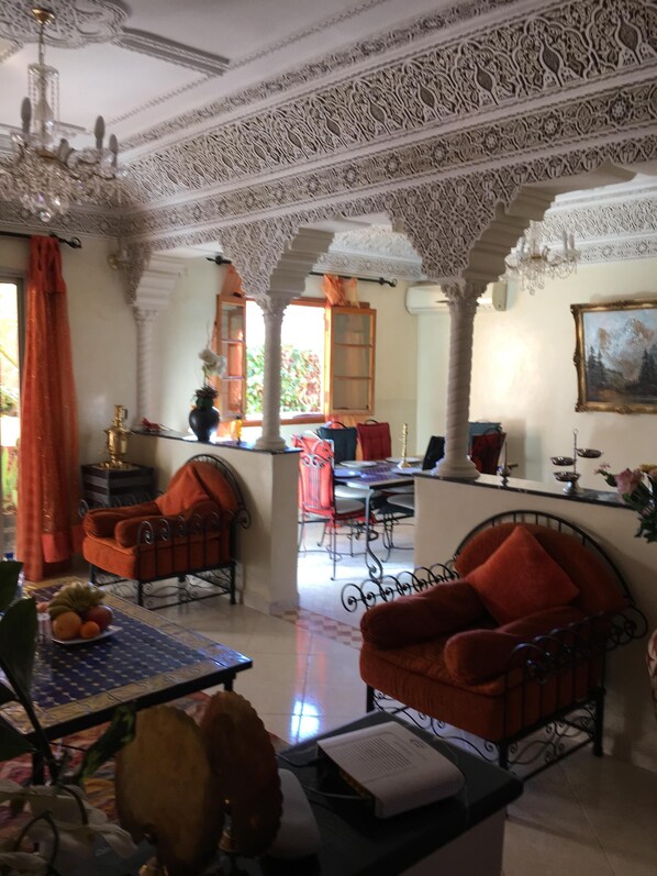 Interior - Dar Younes House with Garden and character : with tow Luxury famlily-Apartment (Marrakech)