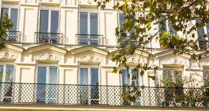 Apartment/ flat - Paris