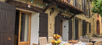 Autentisk bondgård på landsbygden - WIFI - Pool över marken 