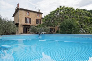 Pool - House for 15 persons close to wineyards - 400 m² (Sarrians)