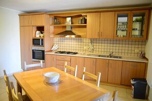 Dining - Villa in the Hills with a View (Pietrapaola)