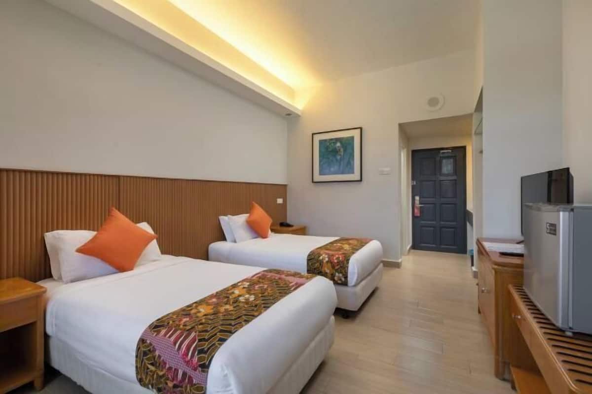 1 bedroom, free WiFi, bed sheets
