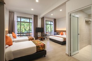 Habitación familiar, 1 habitación, vistas parciales al mar | Wifi gratis y ropa de cama
