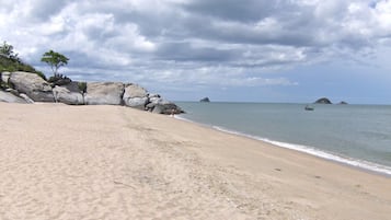 Beach nearby, beach towels