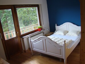 3 chambres, bureau, fer et planche à repasser, Wi-Fi gratuit