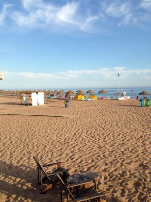 Beach nearby, beach towels