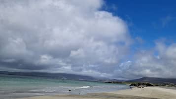 Una playa cerca
