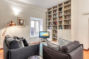 TV, books
