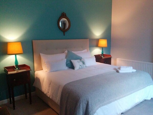 2 bedrooms, iron/ironing board, travel cot, free WiFi