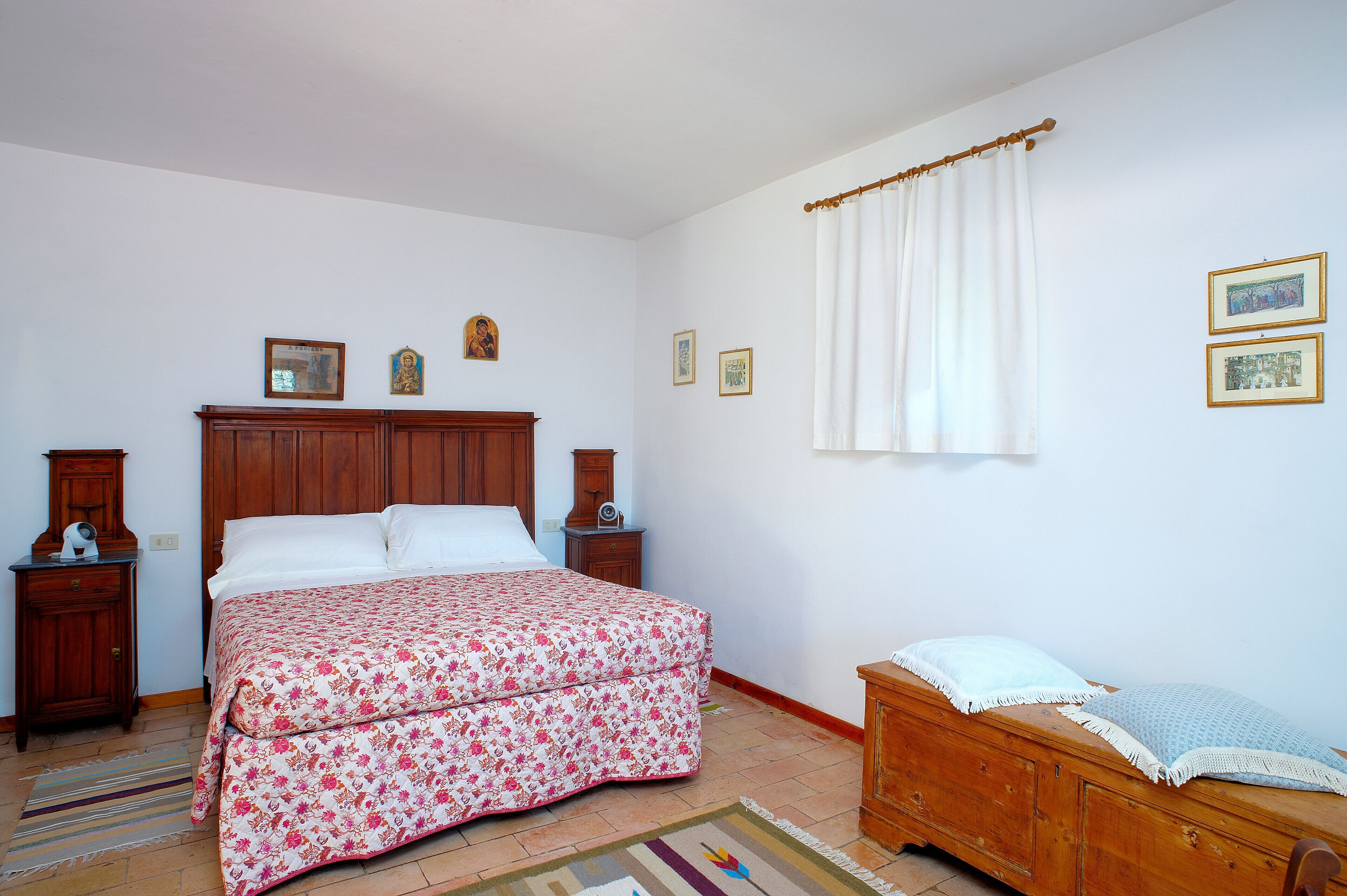 2 間睡房、熨斗/熨衫板、可攜式嬰兒床、免費 Wi-Fi