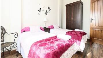 4 chambres, fer et planche Ă repasser, Wi-Fi, draps fournis