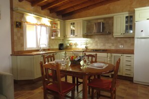 Dining - Traditional Canarian style house (Telde)