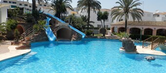 3ベッドルーム2バスルームファミリータウンハウス、共同プールのあるCala Blanca、Javea