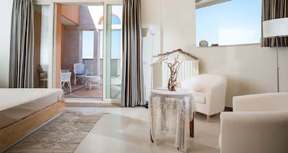 Villa with pool, 450 metres from sea of San Lorenzo, Noto, Sicily