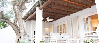 Cosy marine & spa villa