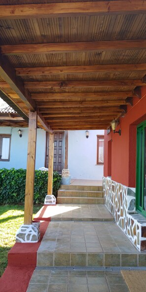 Exterior detail - SPECIAL OFFER FANTASTIC HOUSE IN THE MOUNTAINS (Santa ursula)