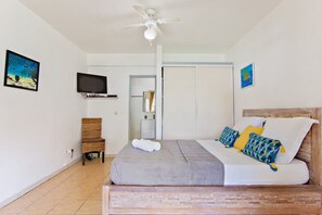 1 Schlafzimmer, Zimmersafe, Bügeleisen/Bügelbrett, Reisekinderbett