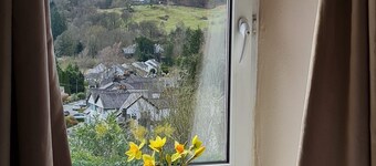Bluehill Cottage, Central Ambleside, Stunning Views dedicated parking for 1 car