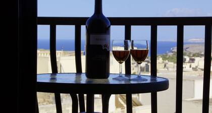 3 bedroom 2 bathroom Apt. Sea View -Free Wi-Fi. Discount for over 8 days stays.