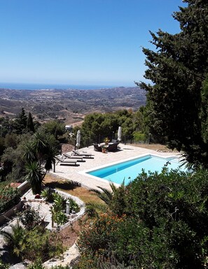 Outdoor pool - New! Luxury, Location and Convenience. Villa near Mijas village. (Mijas)