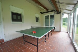 Unclassified image, 2 of 14, button