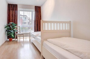 2 bedrooms, free WiFi