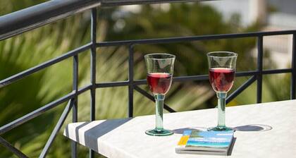 Erholungsparadies und Badeerlebnis besonderer Art, am Meer in 30m!