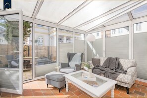 Fernseher, Stereoanlage