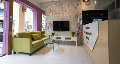 OSS Backpackers Hostel