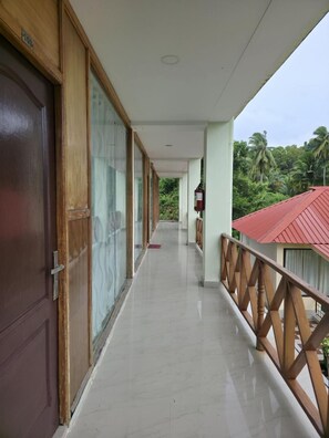 Deluxe Double Room, 1 Katil Kelamin (Double), Non Smoking | Balkoni