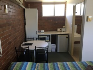 Restauration dans la chambre