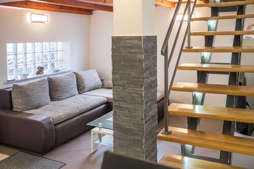 Hiljattain kalustettu loma-asunto