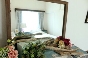 独立别墅 (Holiday) | 3 多间卧室、特色装修、特色家居、办公桌