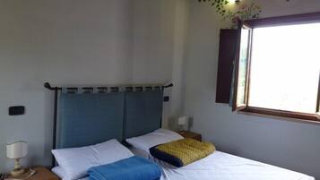3 camere, Wi-Fi, lenzuola