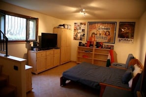 3 bedrooms, WiFi, bed sheets - New beautiful villa, close to the sandy beach. Large terrace. Garden. (Pietrasanta)