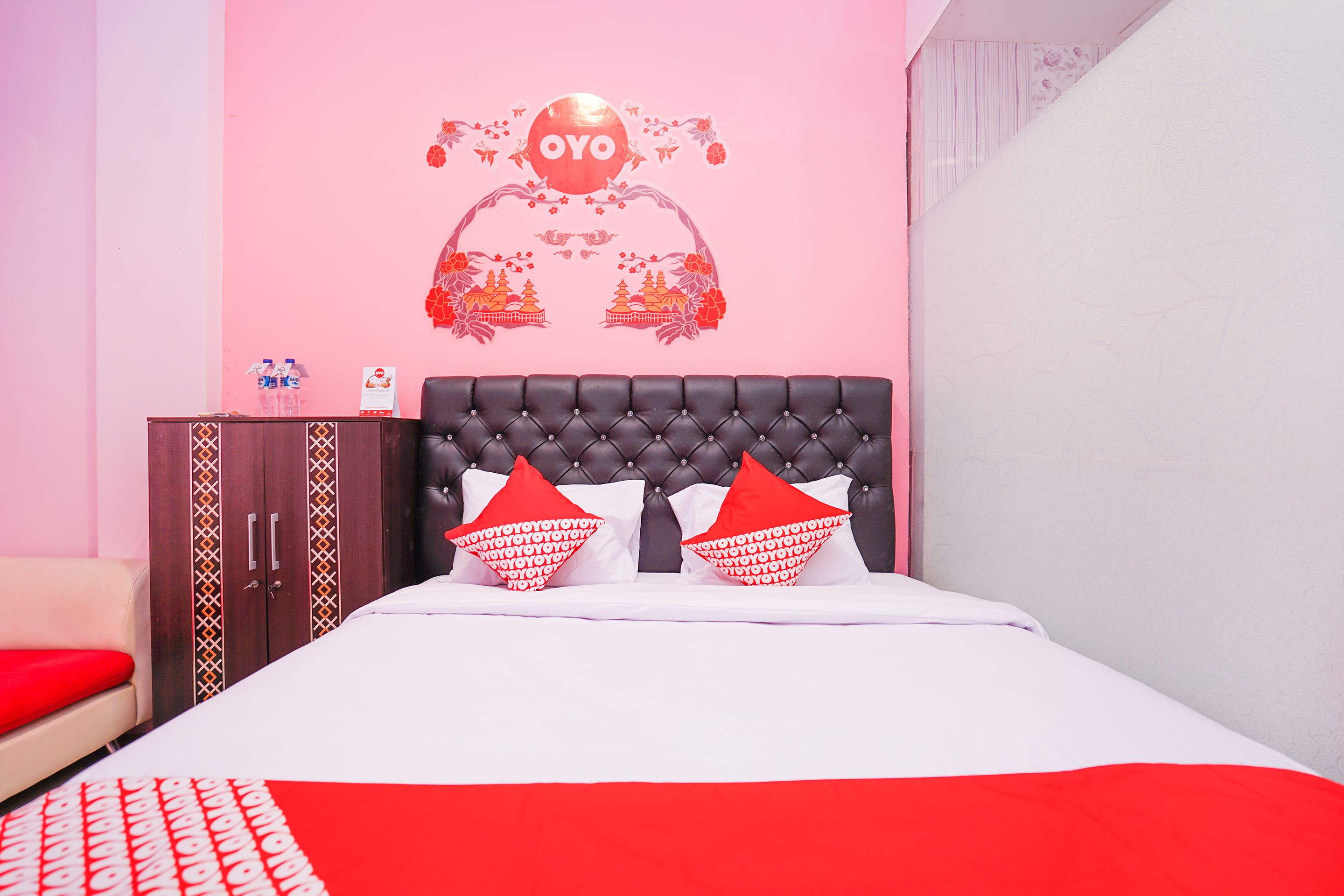 deluxe double room | free wifi