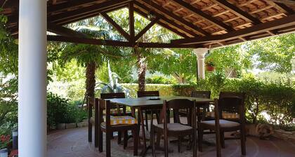 Ferienwohnung, Am Meer, auf dem Dorf,Klimaanlage,