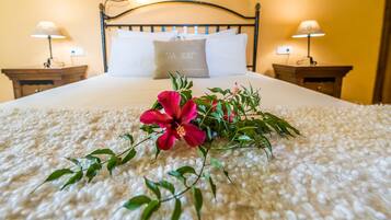 4 slaapkamers, een strijkplank/strijkijzer, gratis wifi, beddengoed