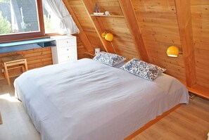 2 Schlafzimmer, Reisekinderbett, WLAN